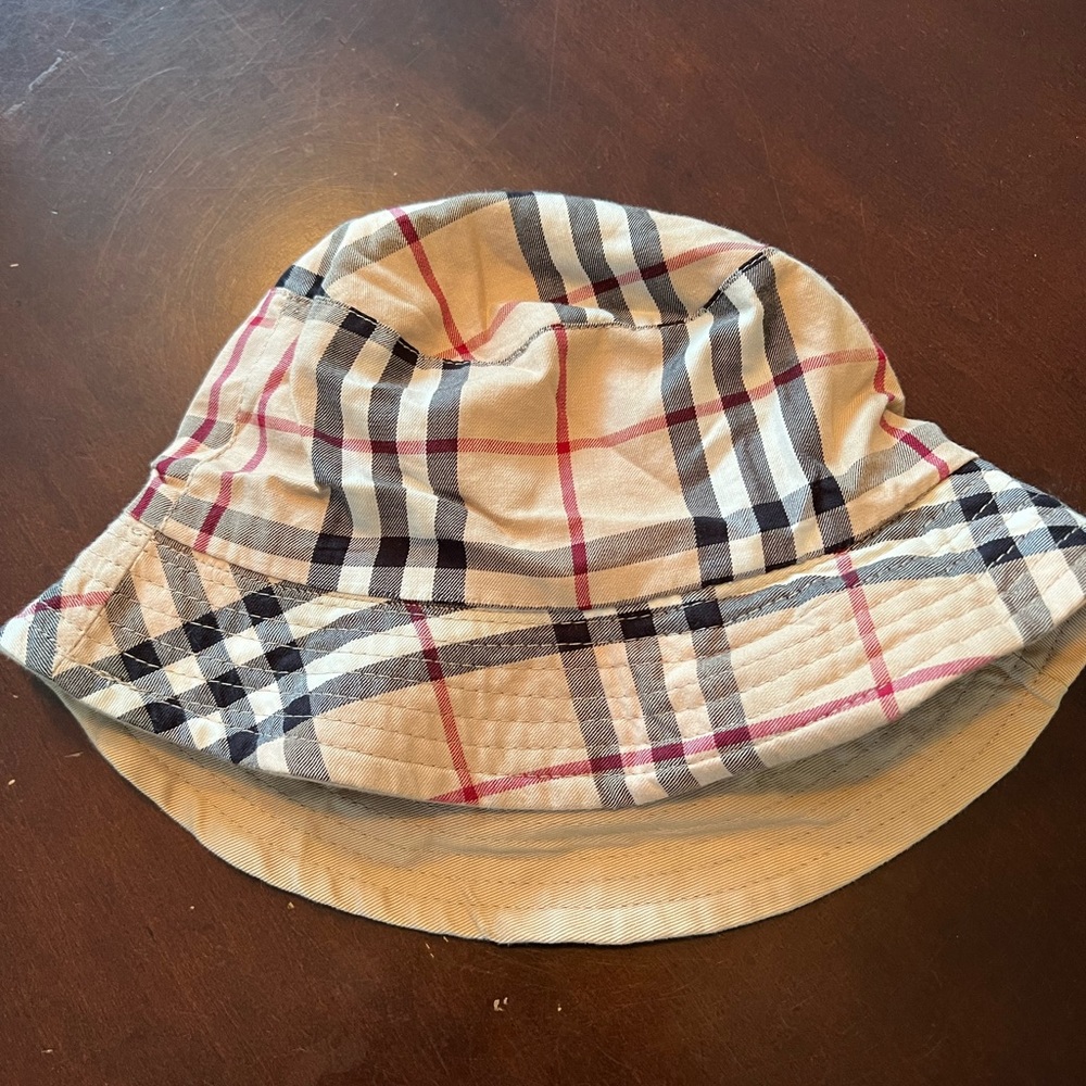 Reversible Burberry Bucket Hat